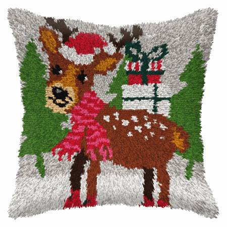 Large Reindeer (4116) Latch Hook Cushion Front Kit. Orchidea, 40