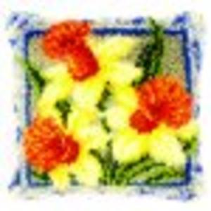 Daffodils Latch Hook Cushion Front Kit 40x40cm